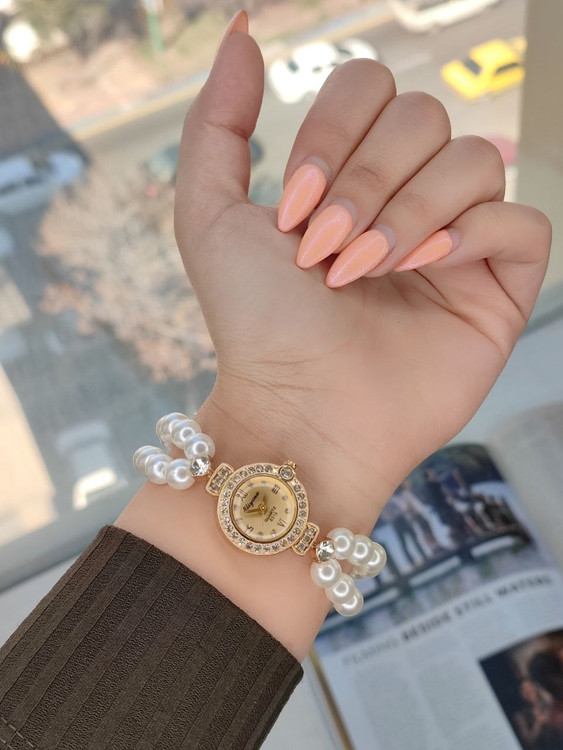 ساعت زنانه مرواریدی