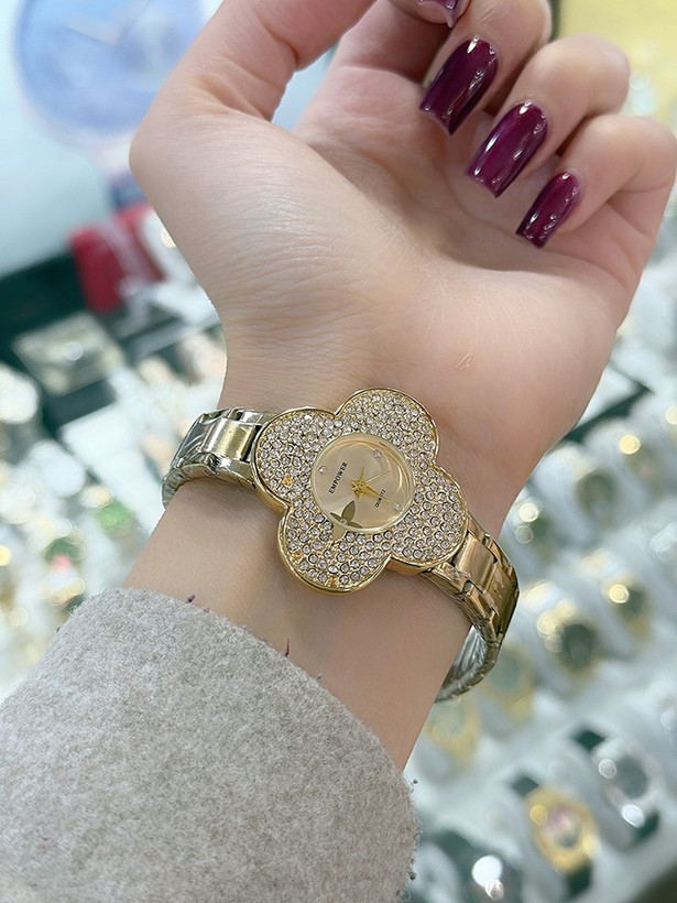 ساعت زنانه