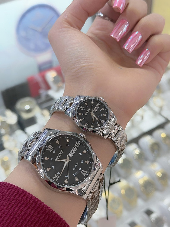 ساعت ست مردانه و زنانه