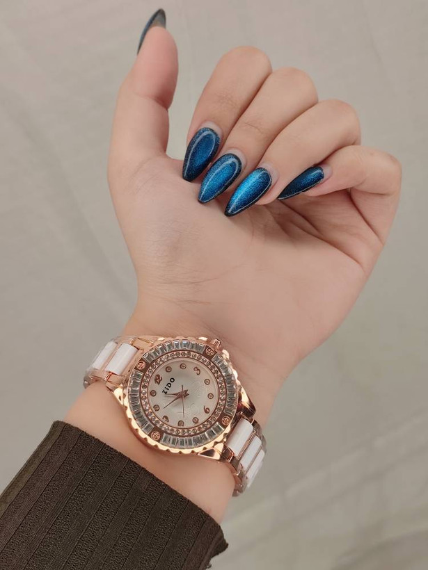 ساعت دخترانه