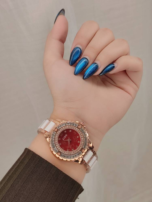 ساعت دخترانه