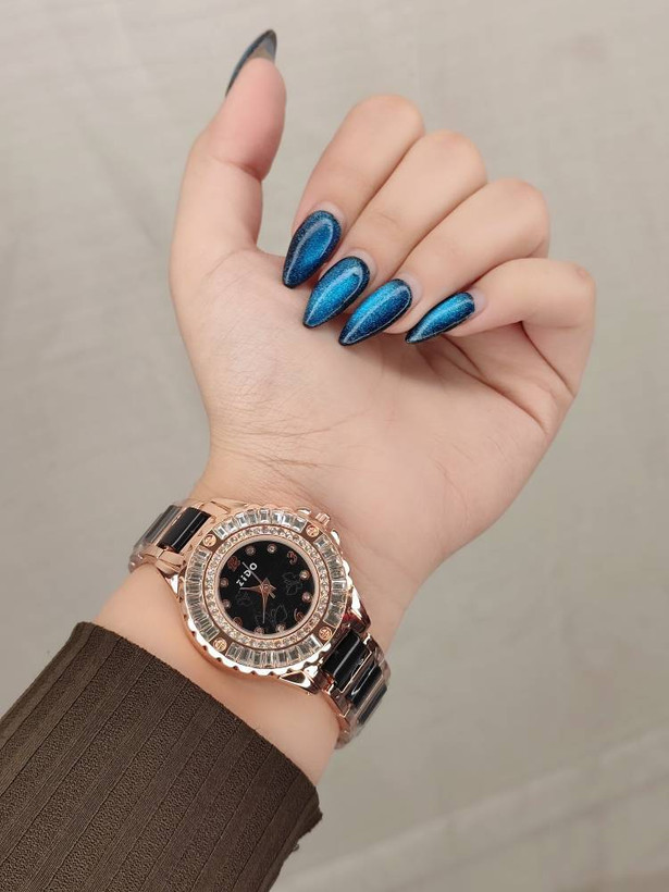 ساعت دخترانه