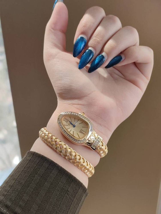 ساعت زنانه مدل ماری