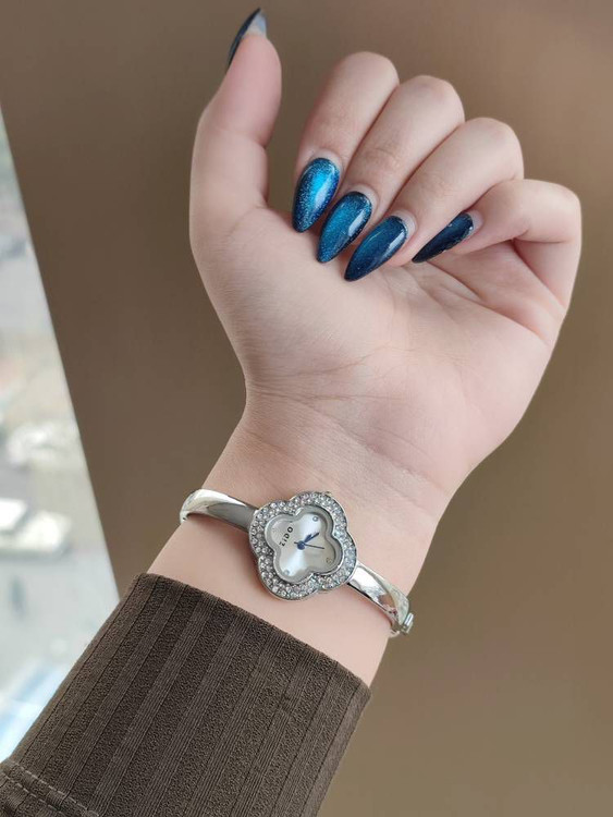 ساعت النگویی زنانه