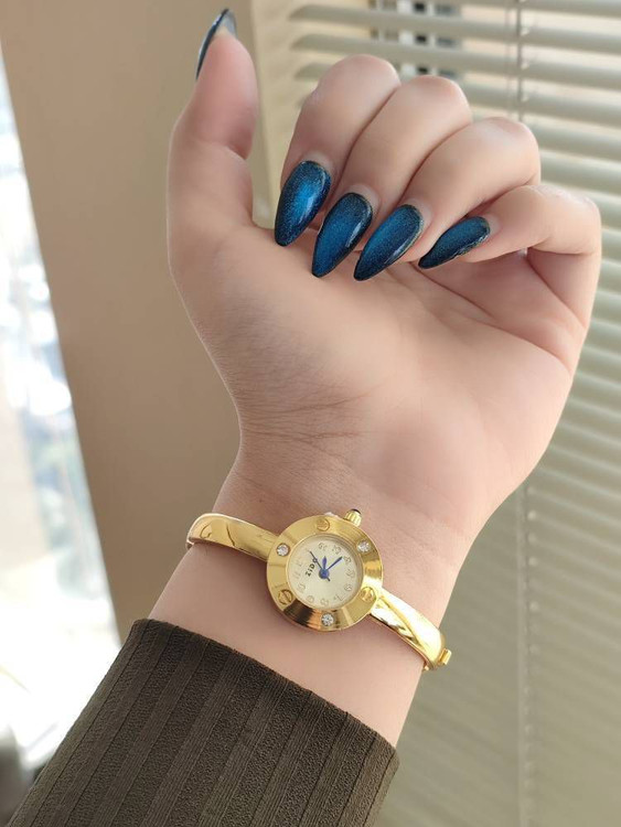 ساعت النگویی