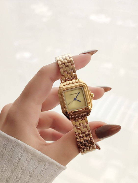 ساعت کارتیر زنانه