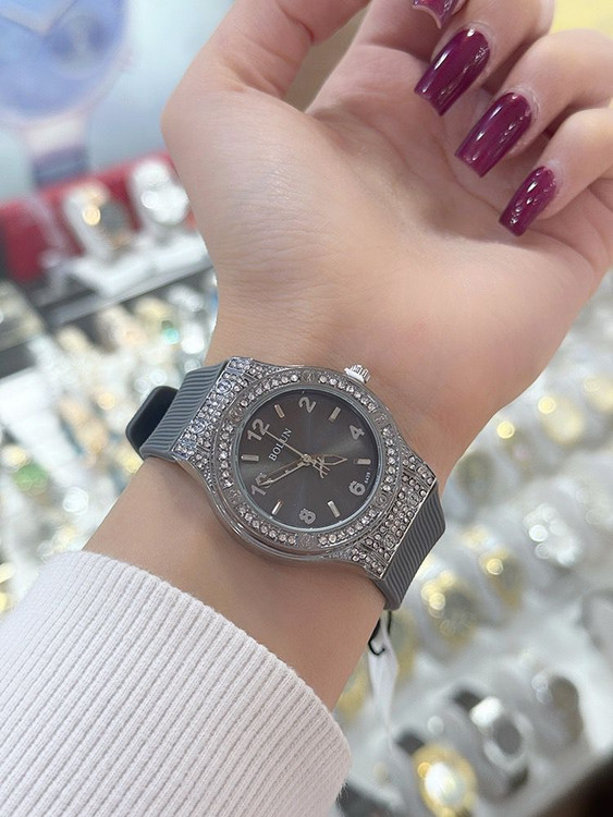 ساعت زنانه و دخترانه