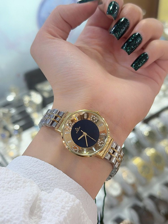 ساعت مچی زنانه