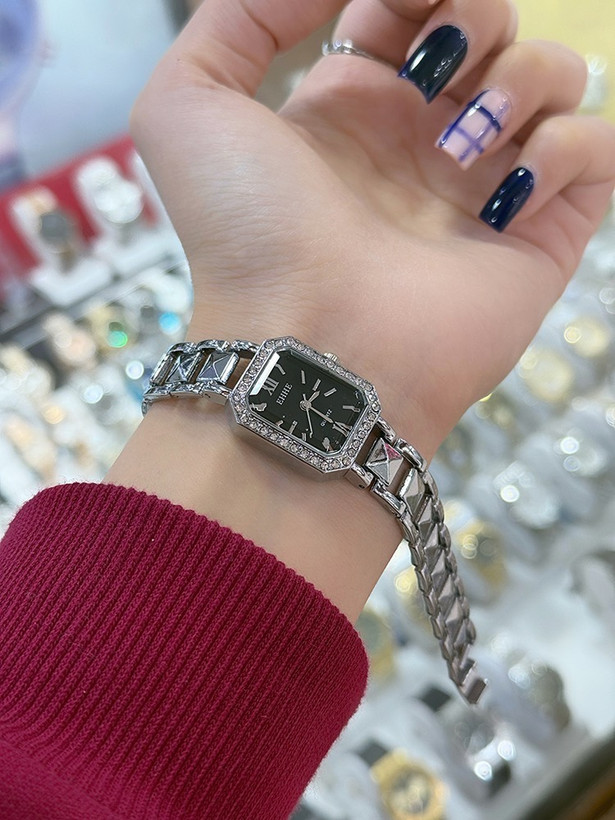 ساعت مچی زنانه
