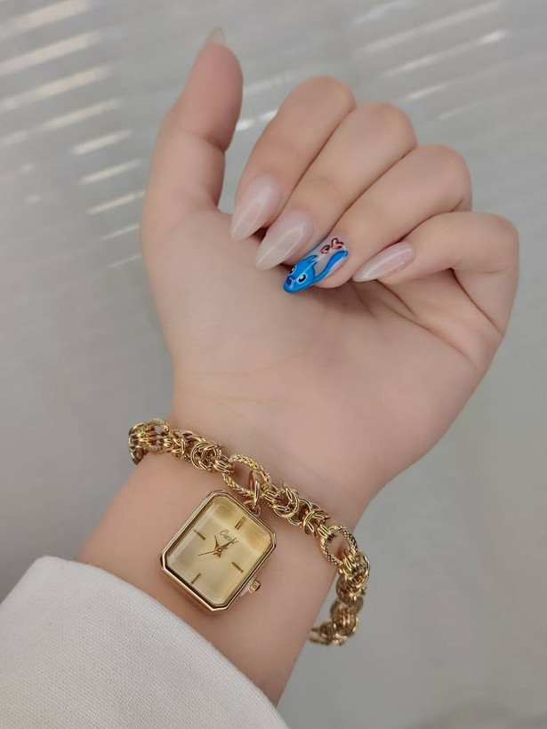 ساعت زنانه بند زنجیری