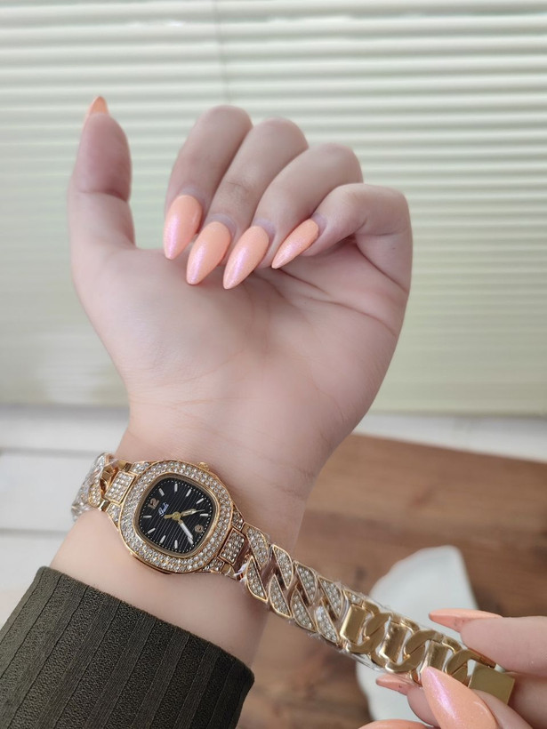 ساعت مچی زنانه