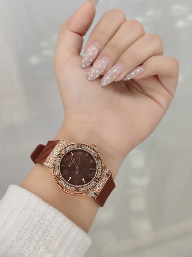 زنانه