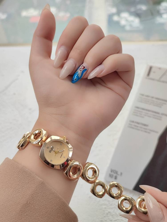 ساعت زنانه