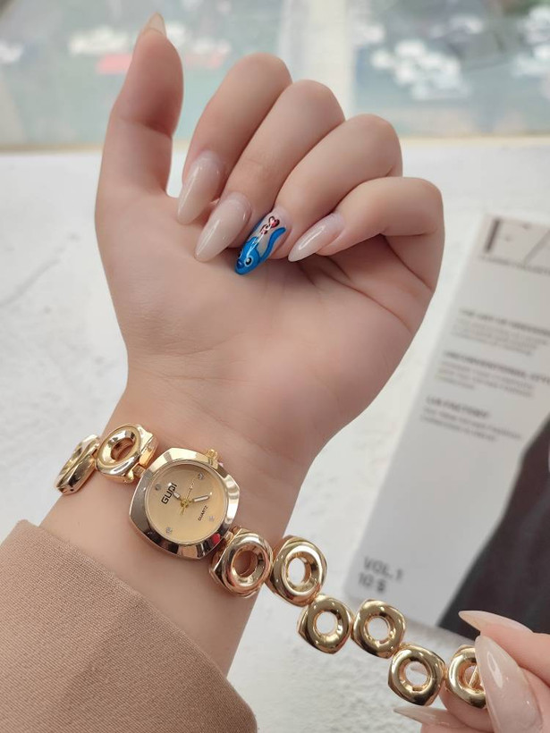 ساعت زنانه