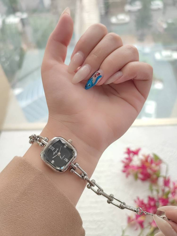 ساعت مچی زنانه و دخترانه