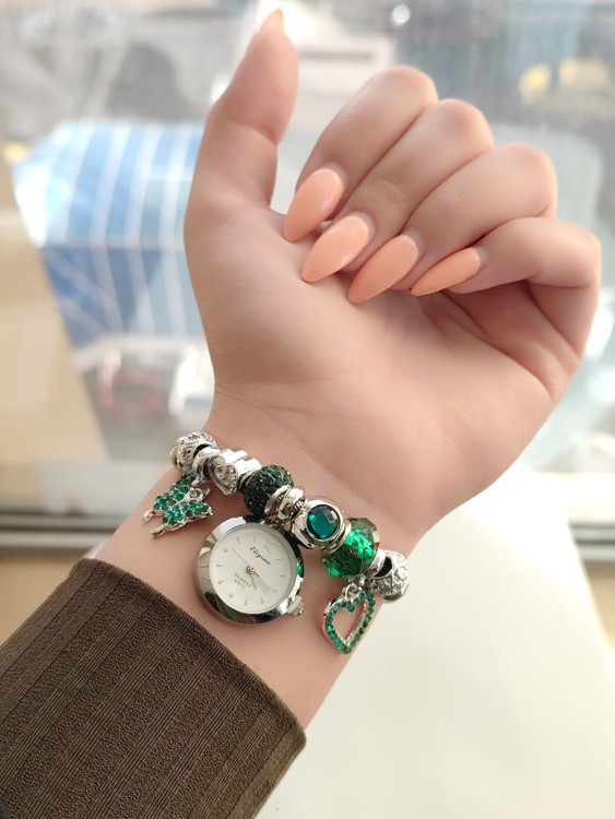 ساعت ظرفیت زنانه