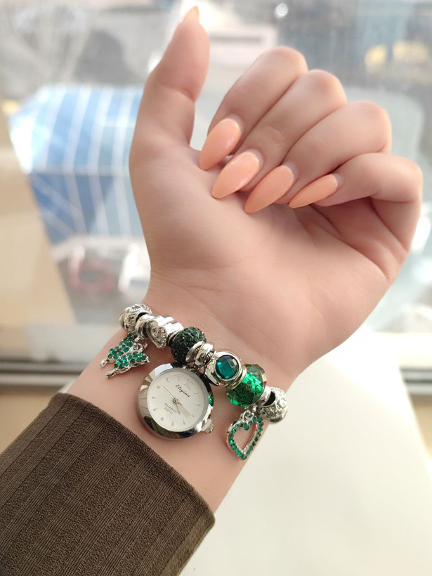 ساعت ظرفیت زنانه