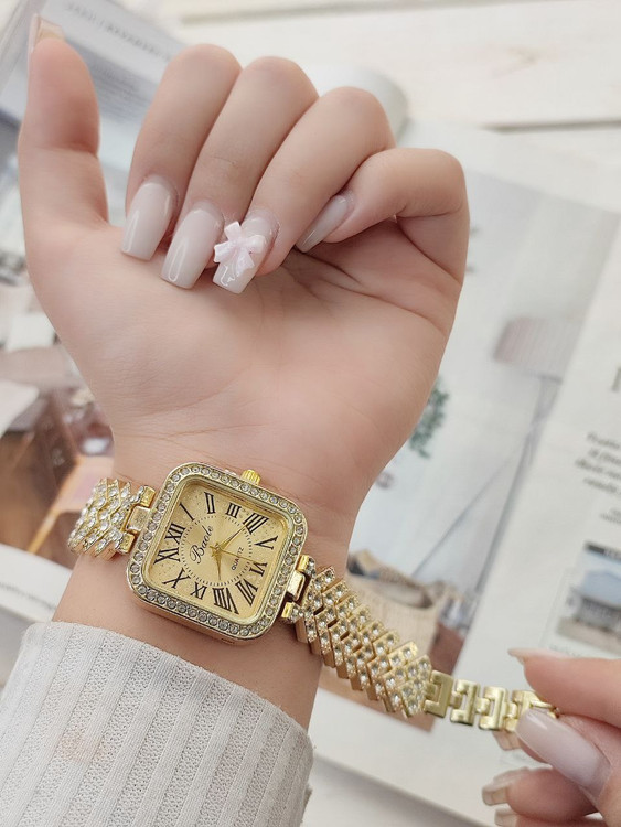 ساعت زنانه