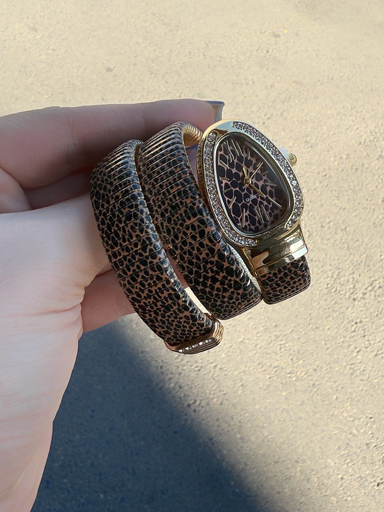 ساعت زنانه طرح پلنگی ماری