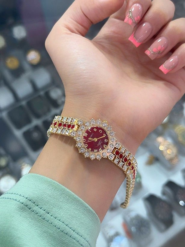 ساعت مچی عقربهای زنانه هنگروی (Hongrui) مدل نگیندار طرح جواهر - کد 4002862 (پک 3 رنگ) - نمای صفحه