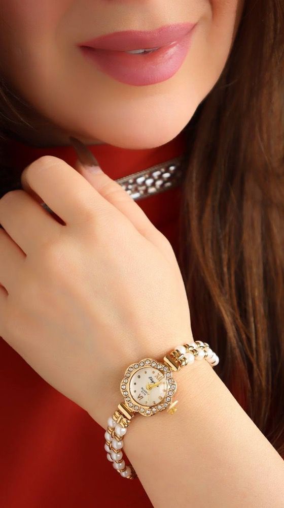 ساعت مرواریدی زنانه برند Elegant مدل مجلسی – طرح دستبندی در ۱۱ مدل متنوع - نمای اصلی